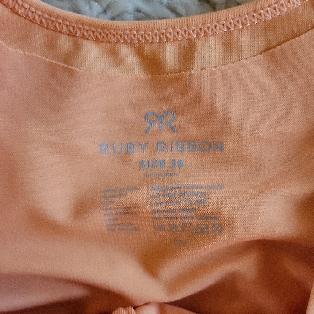 Ruby Ribbon Peach Sports Bra - Size 36 (S) - Picture 2 of 3